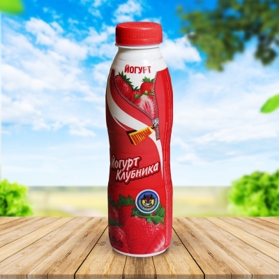 Йогурт с клубникой 2,5%, 380 г